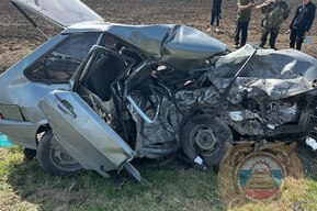 В столкновении с Mercedes в Татищевском районе погиб водитель отечественной легковушки